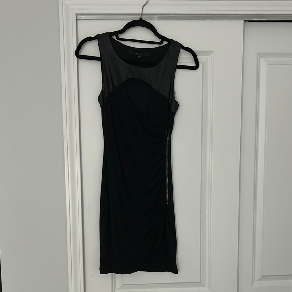 Guess Black Sheath Mini Dress Scoop Neck Sleeveless